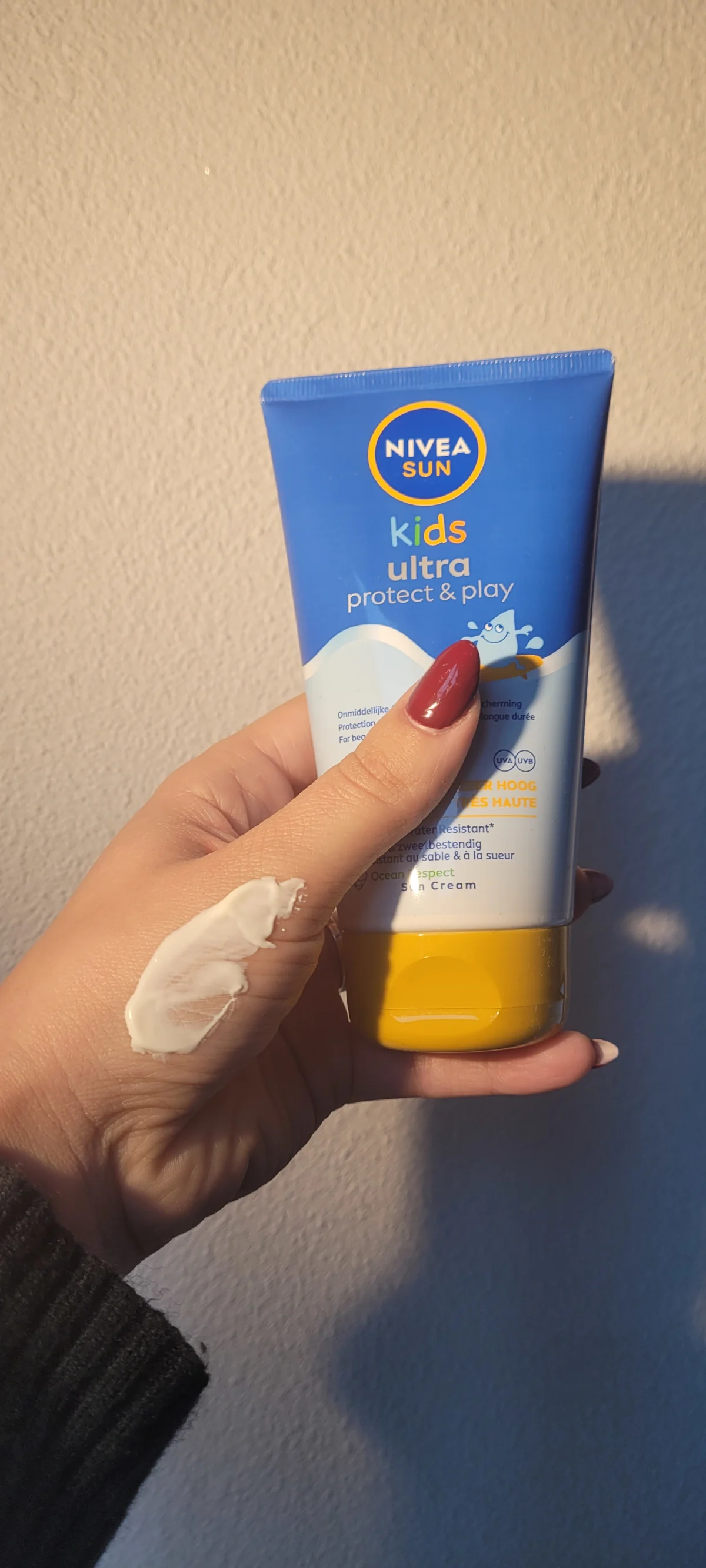 NIVEA SUN Kids Ultra Protect & Play Zonnebrand Lotion - SPF 50+ - Zeer waterproof en zandbestendig - Met dexpanthenol - 150 ml - before review image