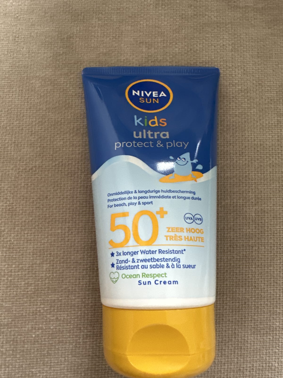 NIVEA SUN Kids Ultra Protect & Play Zonnebrand Lotion - SPF 50+ - Zeer waterproof en zandbestendig - Met dexpanthenol - 150 ml - before review image