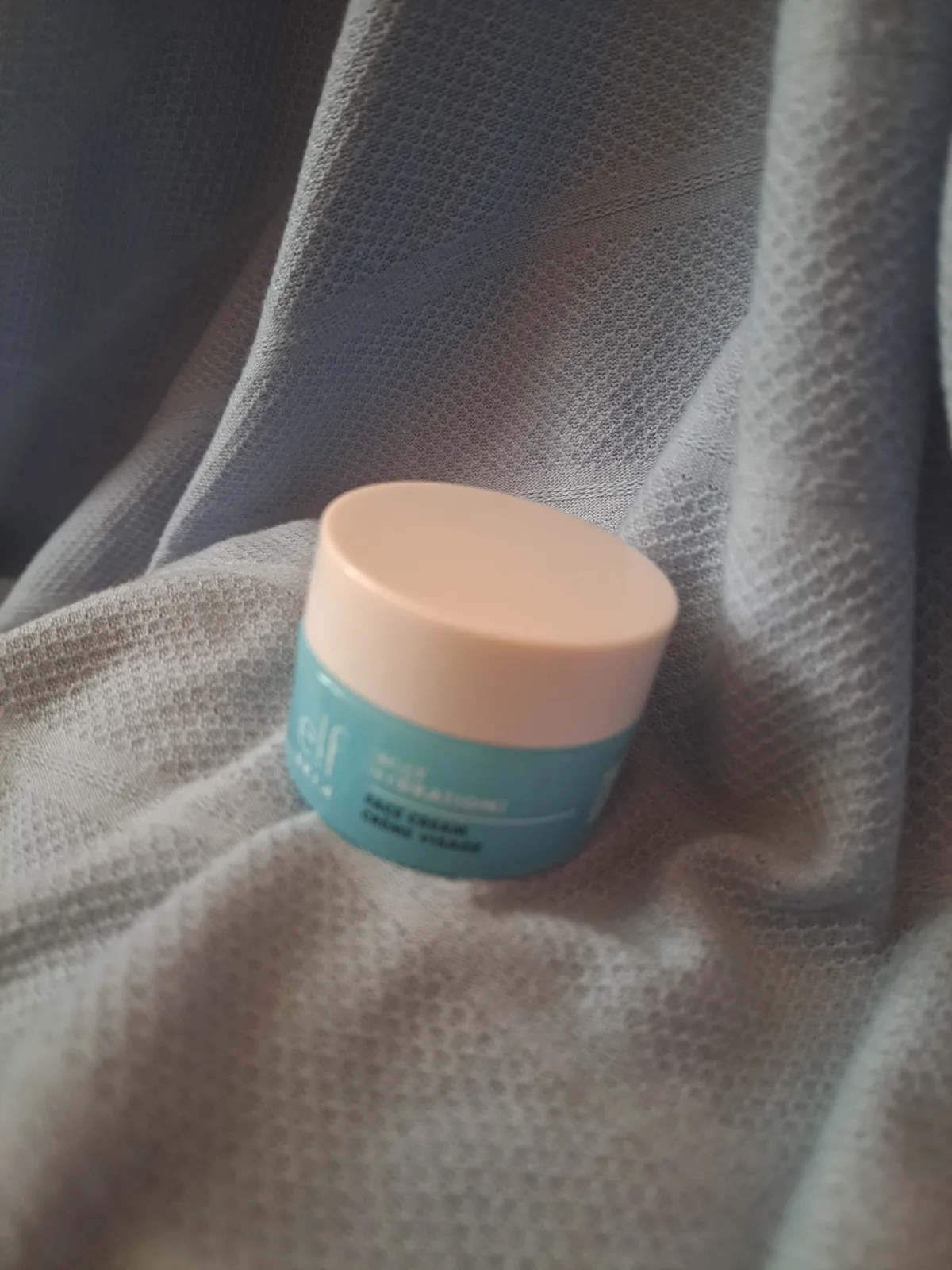 e.l.f. Cosmetics Holy Hydration Face Cream - review image