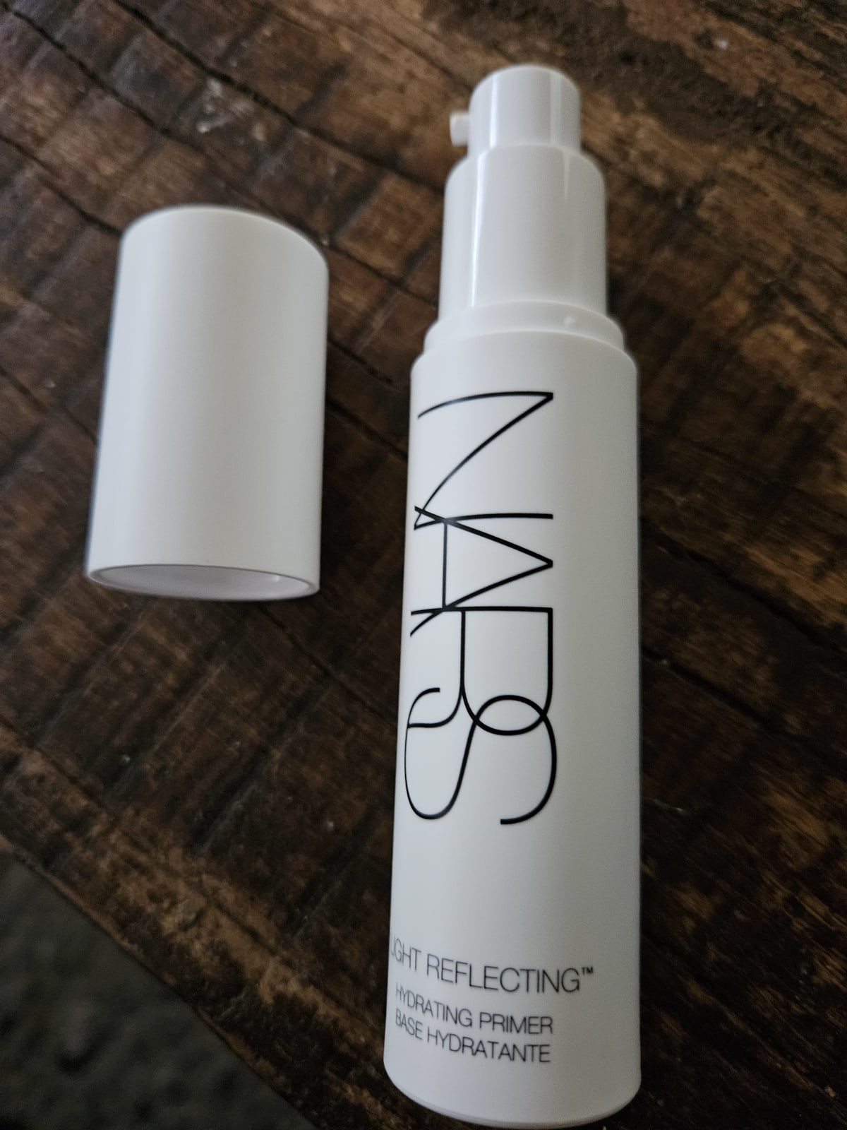 LIGHT REFLECTING HYDRATING PRIMER - review image