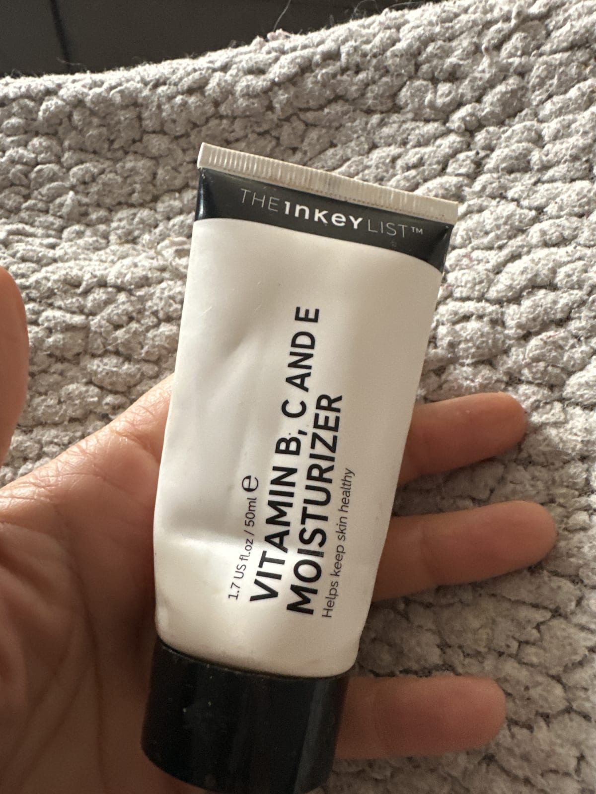THE INKEY LIST VITAMIN B,C&,E MOISTURIZER - review image