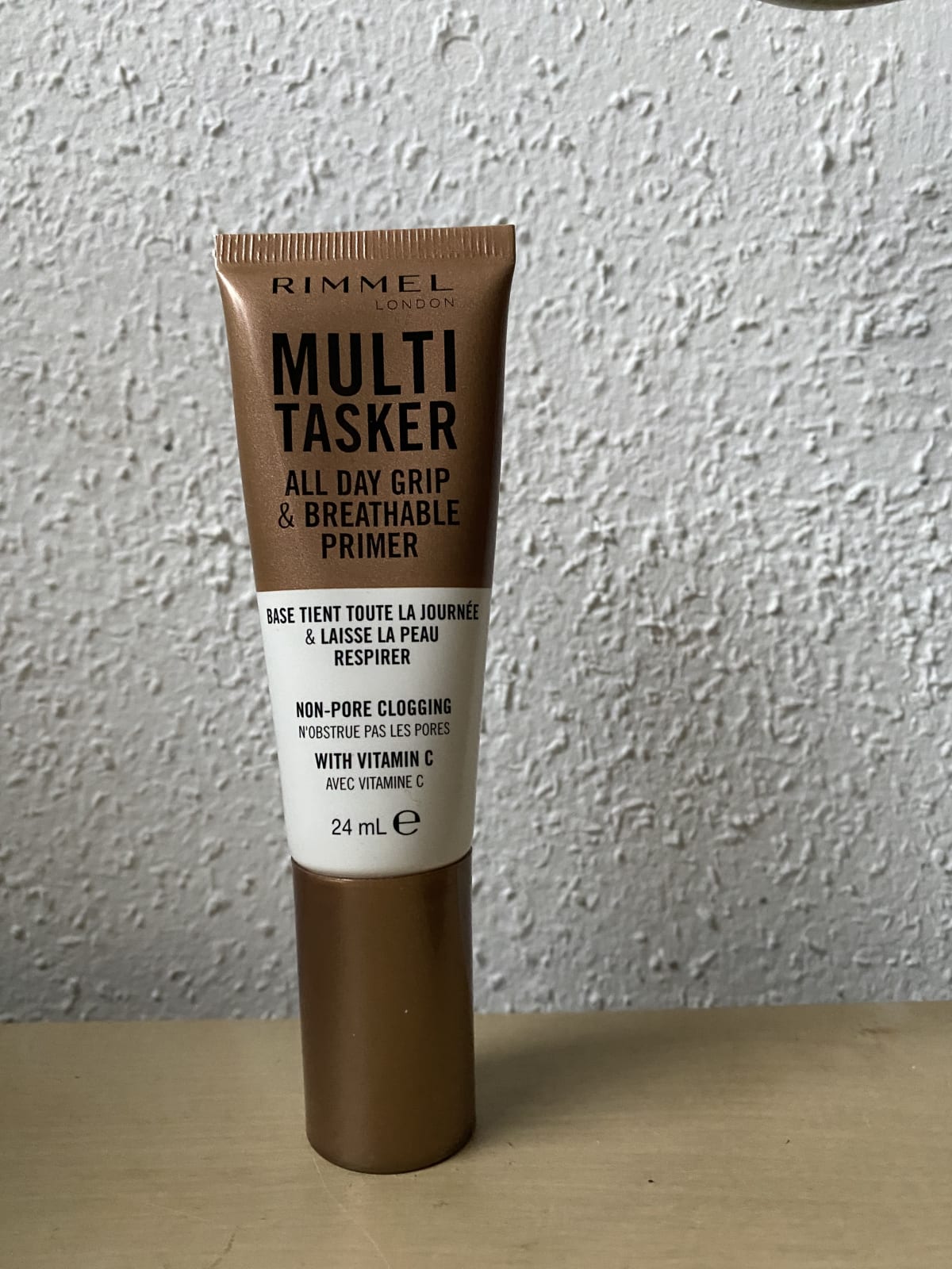 Rimmel Multi-tasker All Day Grip and Breathable Primer 24ml - review image