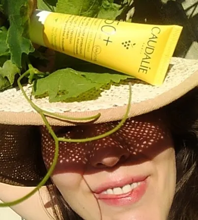 Caudalie Vinosun Very High Protection Lightweight Cream SPF50+ 40ml - review image