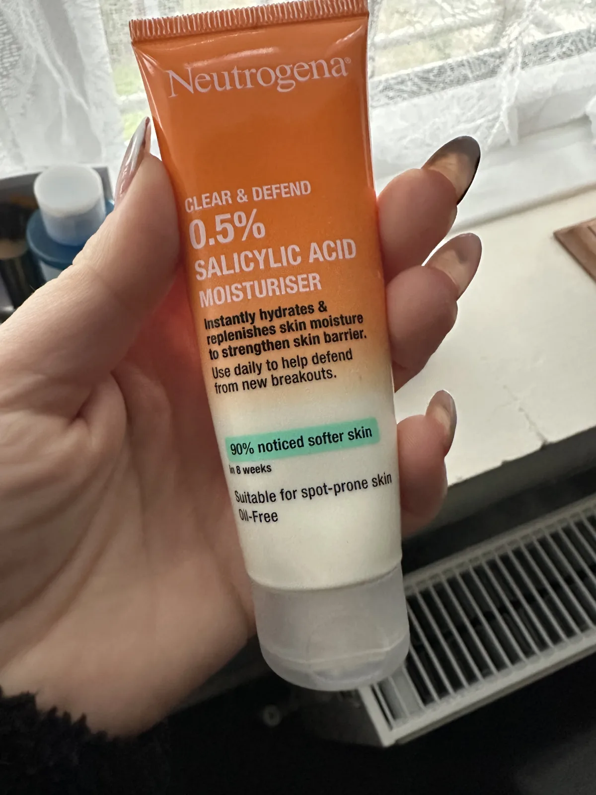 Neutrogena Clear and Defend 0.5% Salicylic Acid Moisturiser 50ml - review image