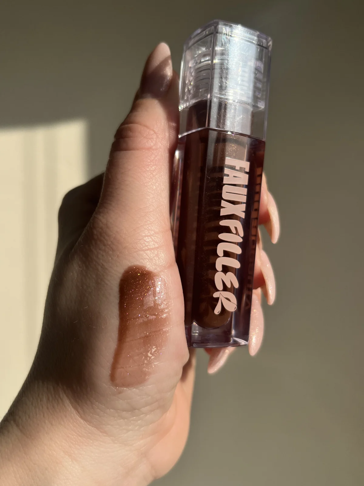 Faux Filler lipgloss - review image