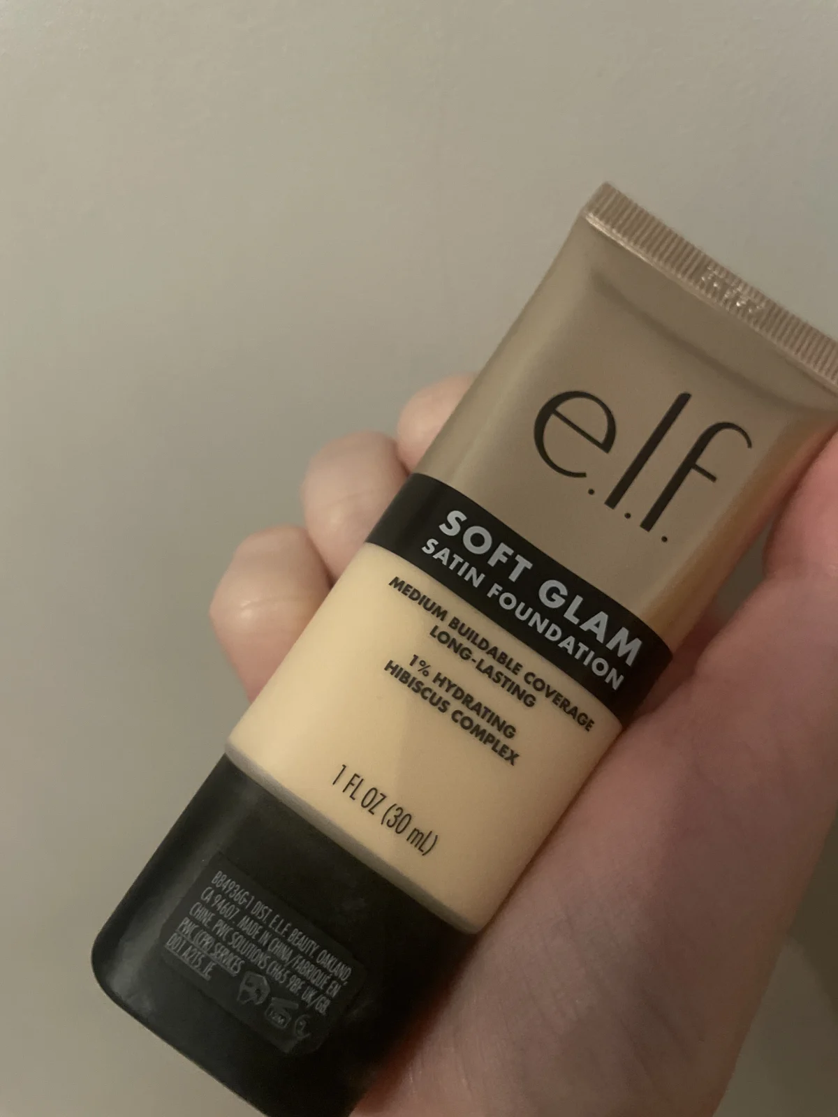 Soft Glam Satin Foundation - review image