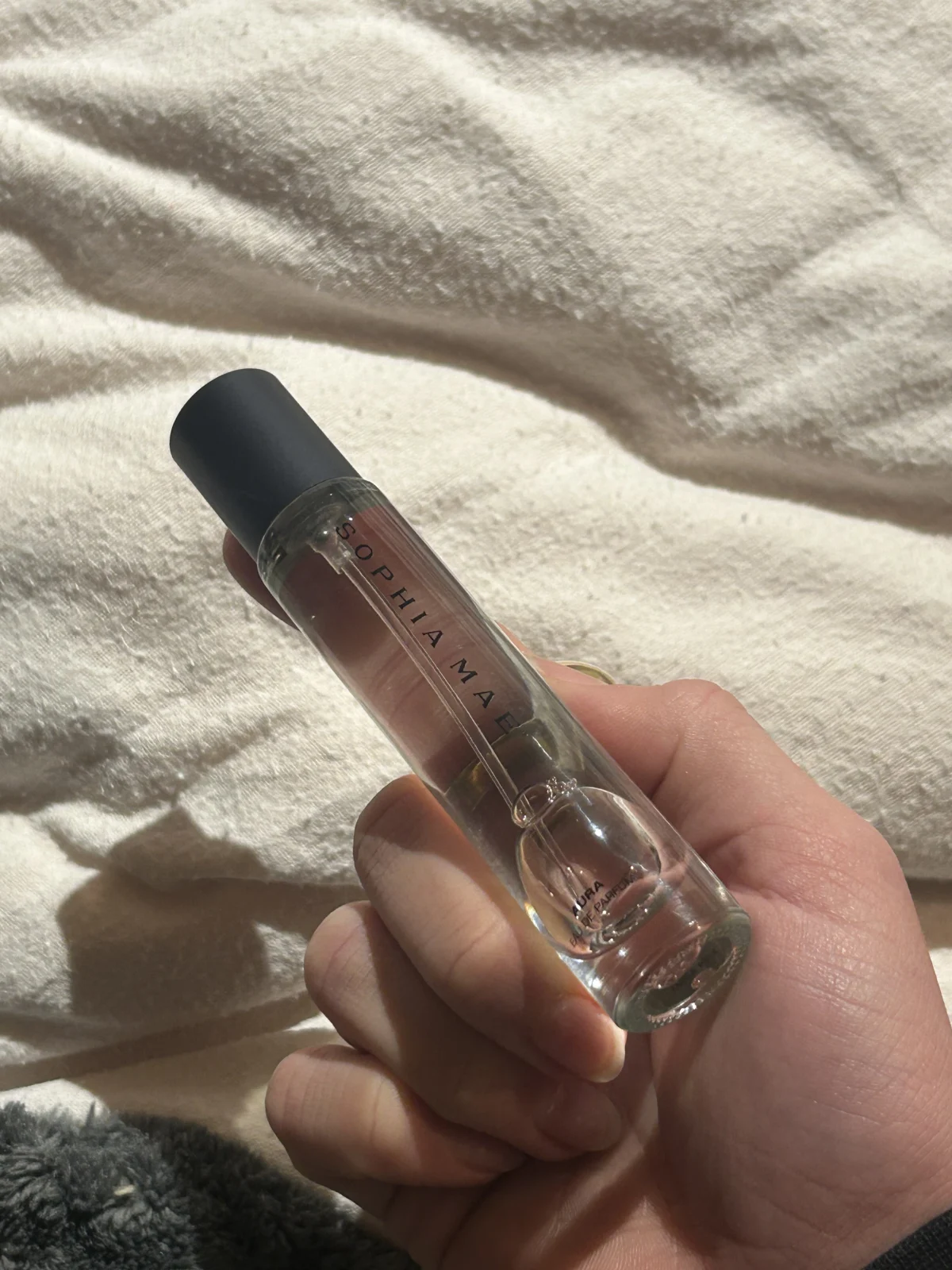 Aura Eau de Parfum - review image