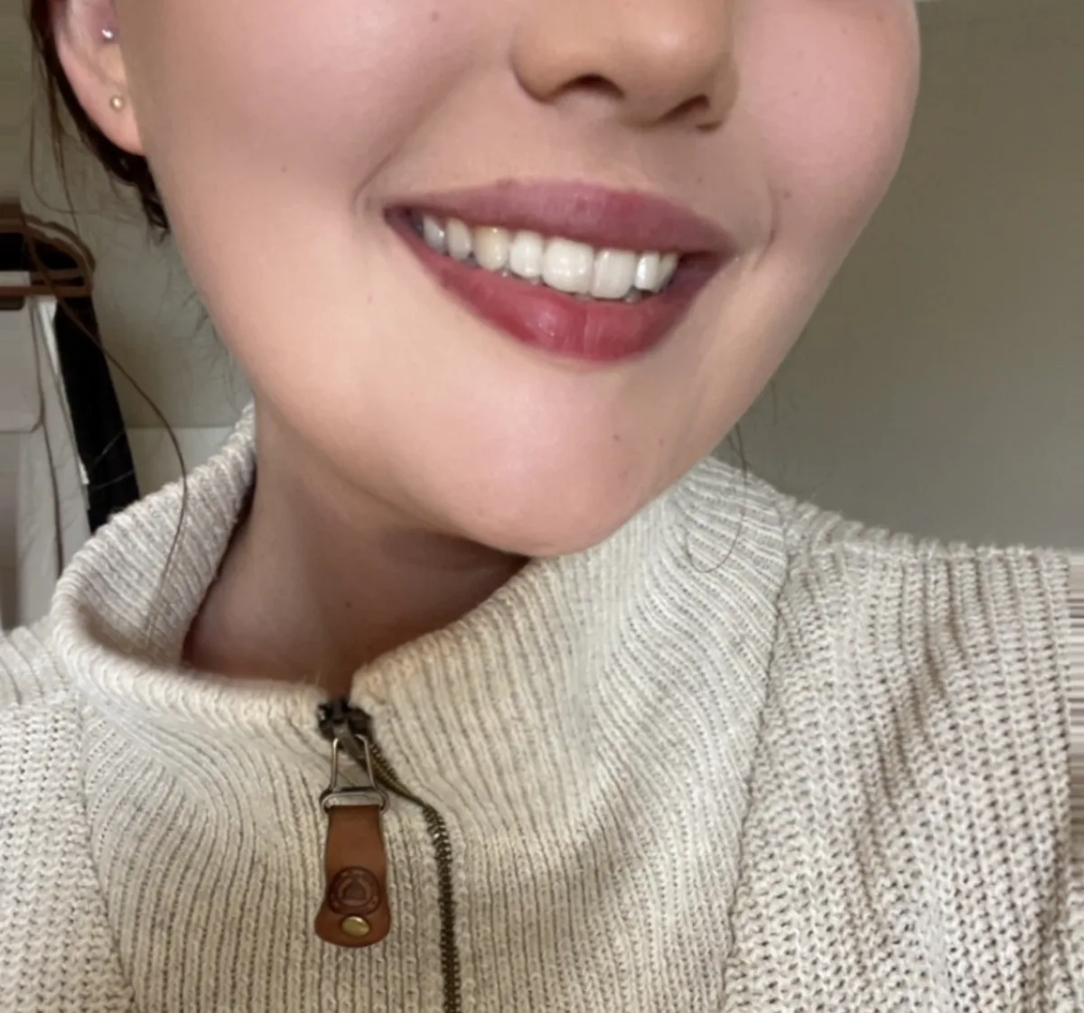 2000 CALORIE LIP GLAZE - before review image