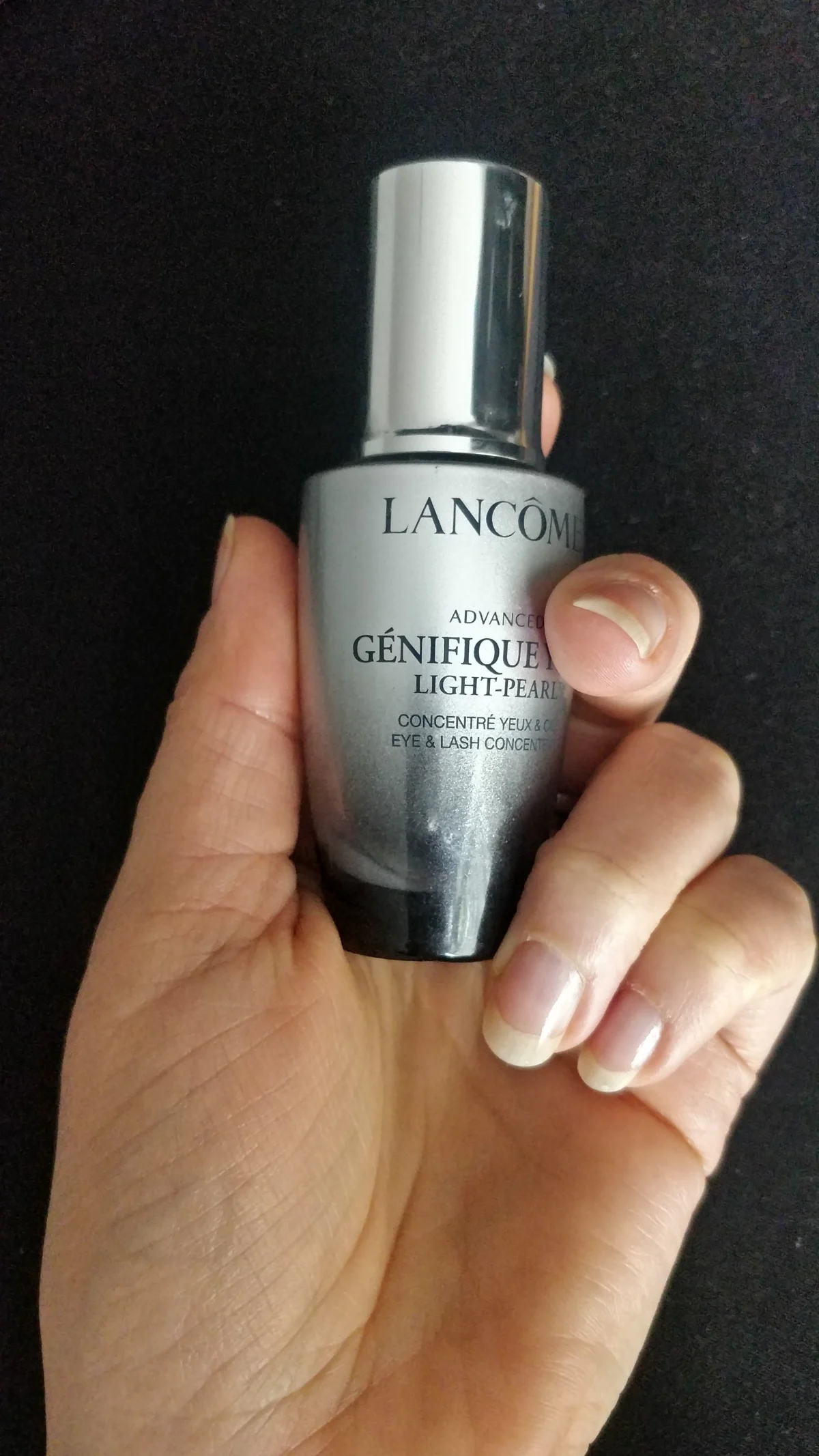 Lancome Advanced Genifique  Lancome Advanced Genifique  Light-pearl Oogserum - review image