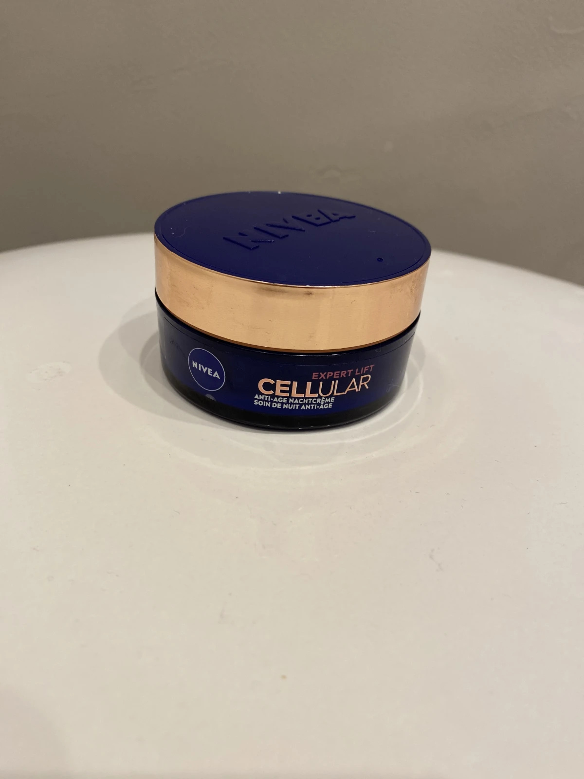 NIVEA CELLular Expert Lift Anti-Age Nachtcrème - Alle huidtypen - Met Bakuchiol en Hyaluronzuur - 50 ml - review image