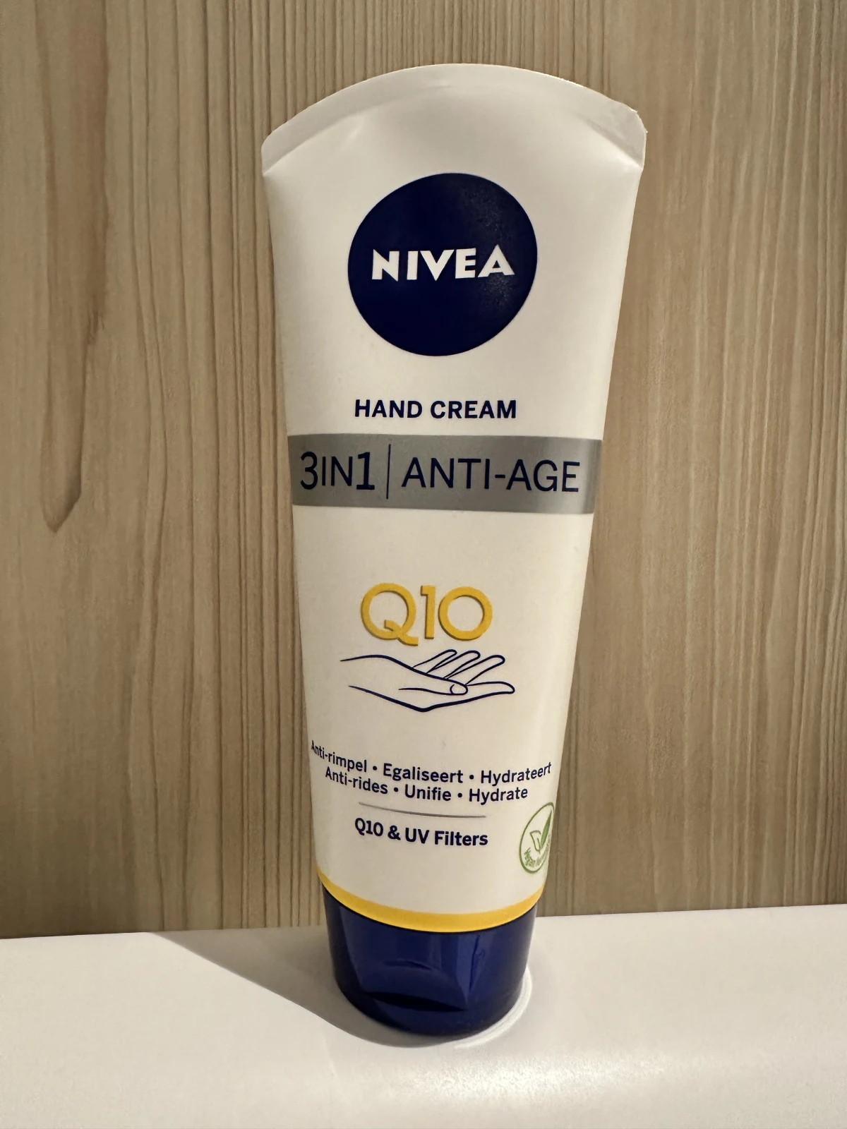 Nivea Handcreme 3 in 1 Q10 Anti Age - 100 ml - before review image