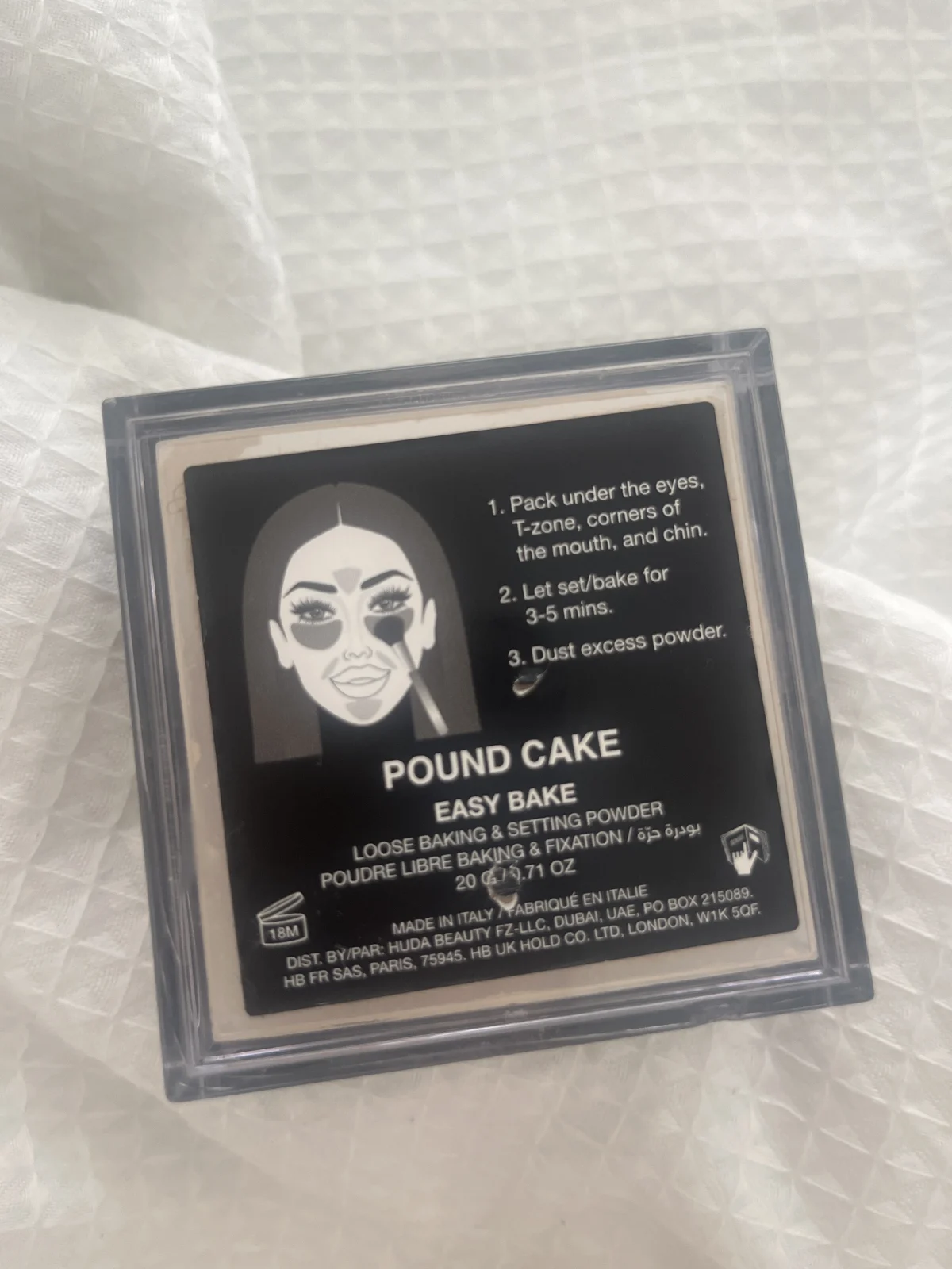 Huda Beauty Loose Powder Huda Beauty - BABY BAKE Poeder Kunafa - review image