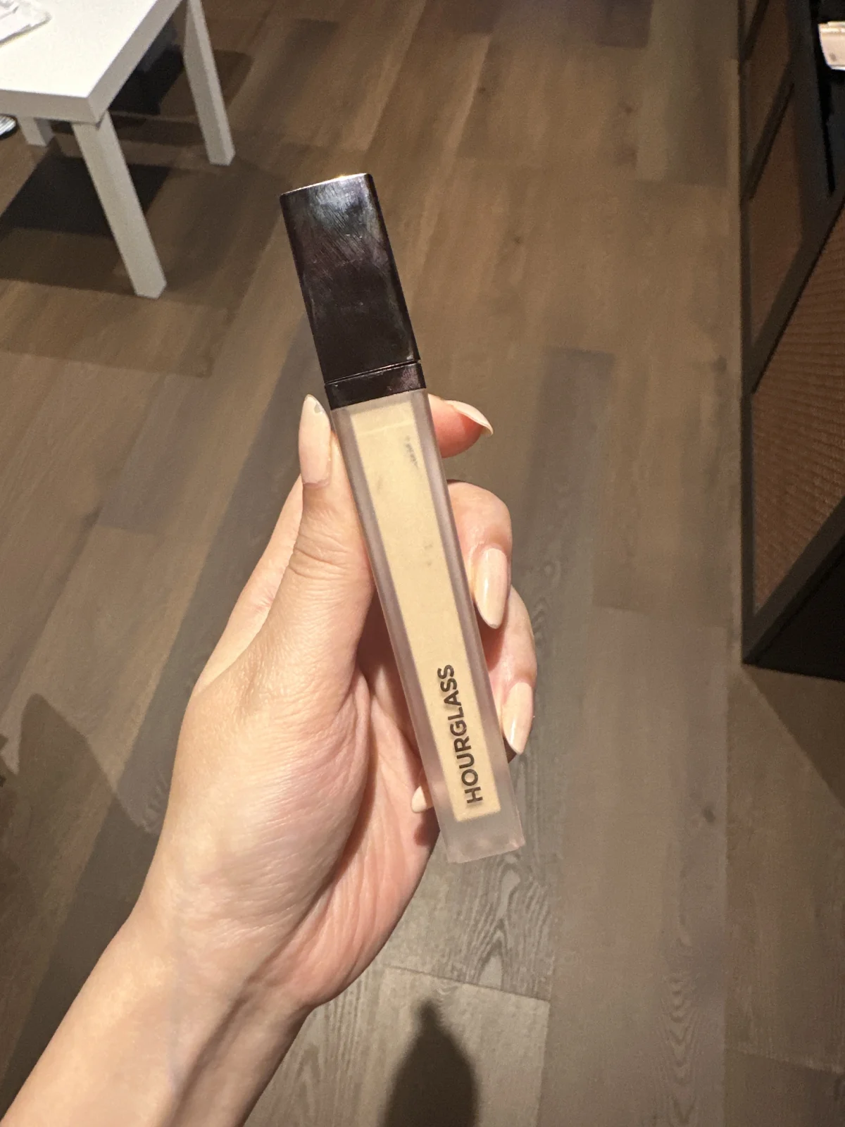 VANISH™ Airbrush concealer - review image