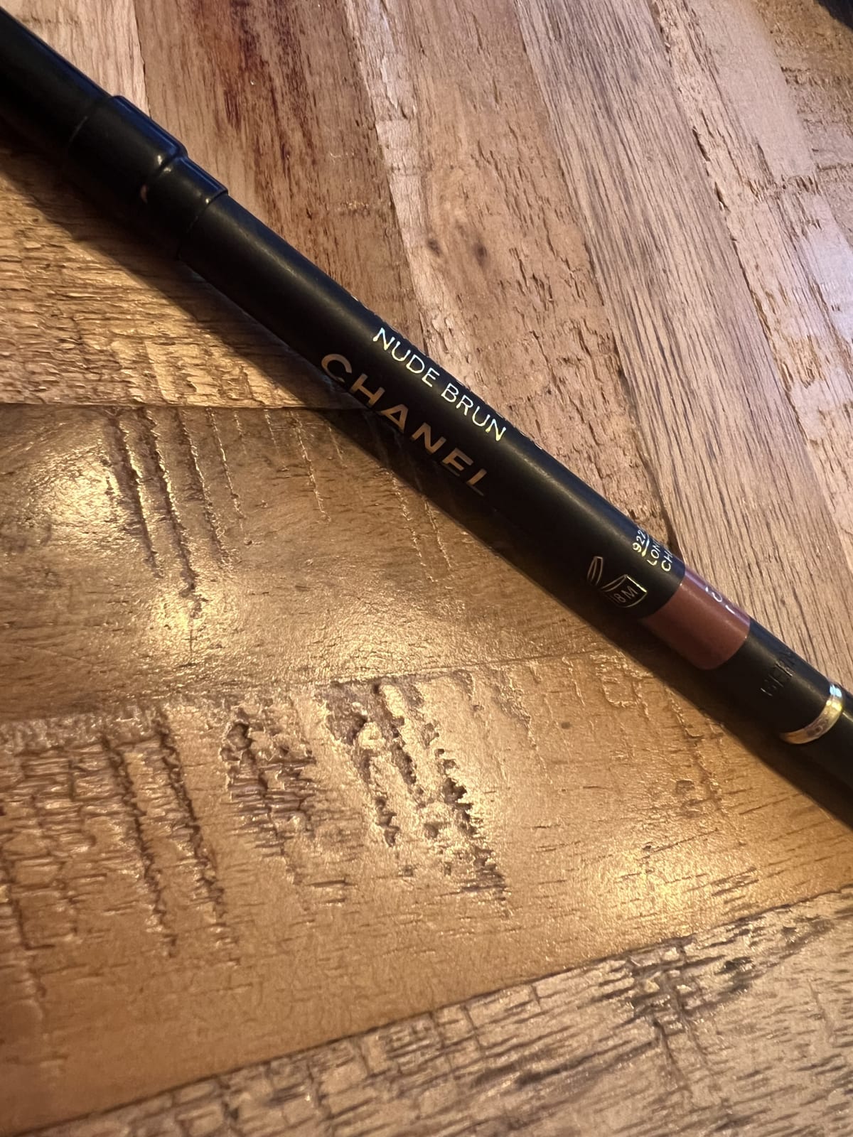 Chanel Le Crayon Levres Longwear Lip Pencil - review image