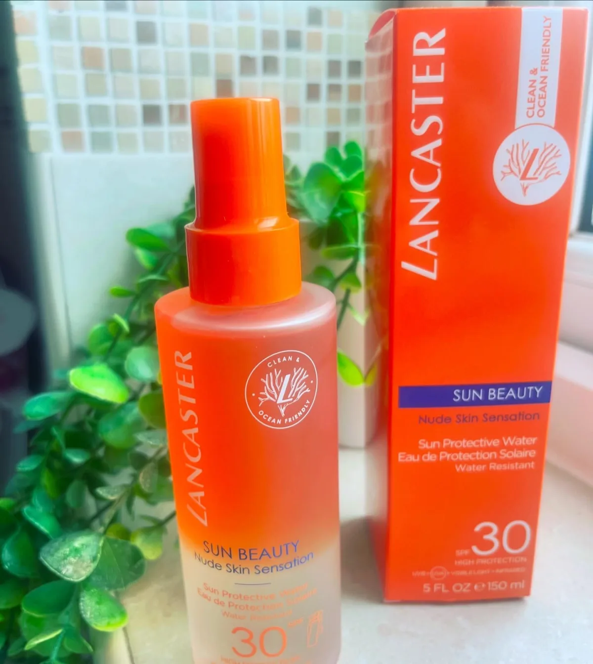 Lancaster Sun Beauty Sun Protective Water SPF50 - review image