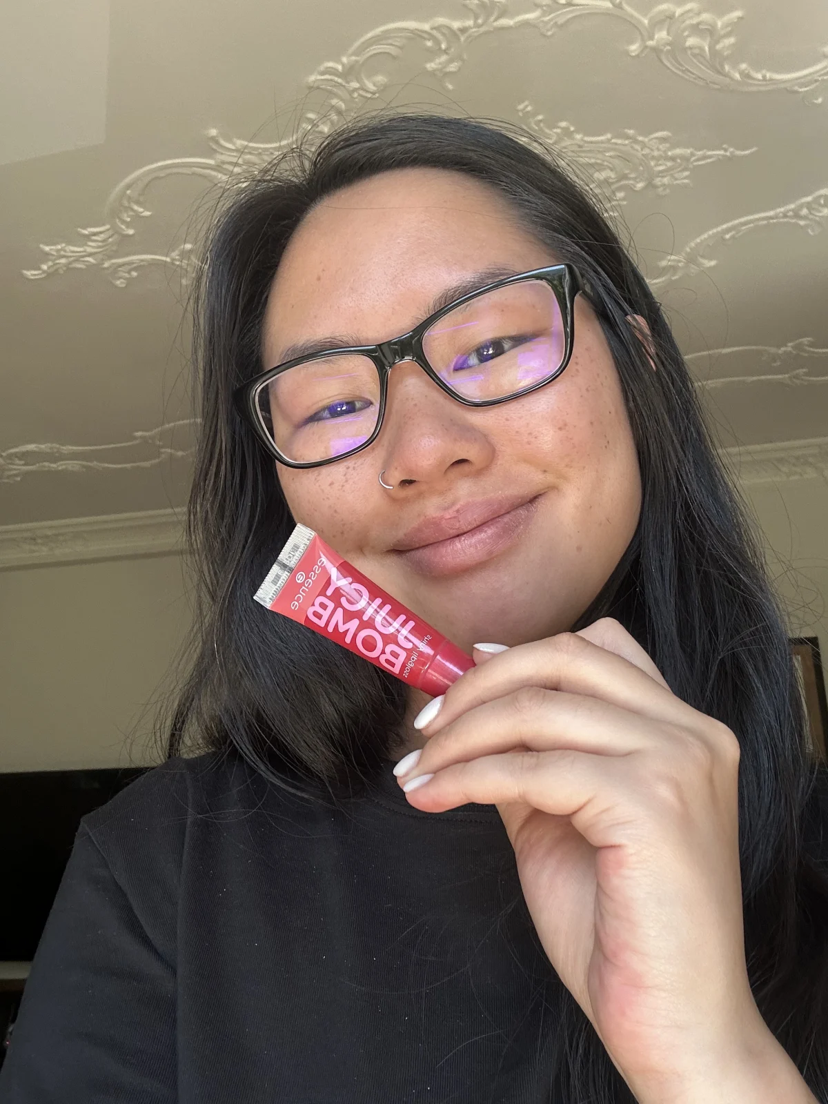 Essence Juicy Bomb Shiny Lipgloss - before review image