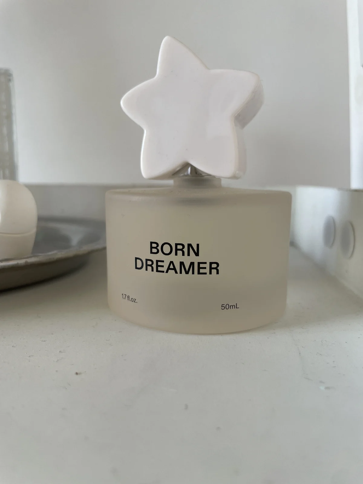 BORN DREAMER By Charli D’Amelio BORN DREAMER BY CHARLI D’AMELIO - review image