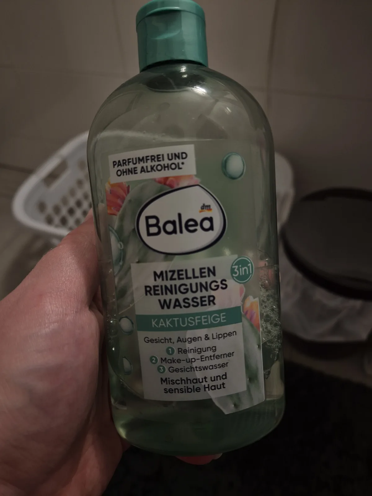Balea Micellair Reinigingswater voor de gemengde en gevoelige huid, 400 ml - review image