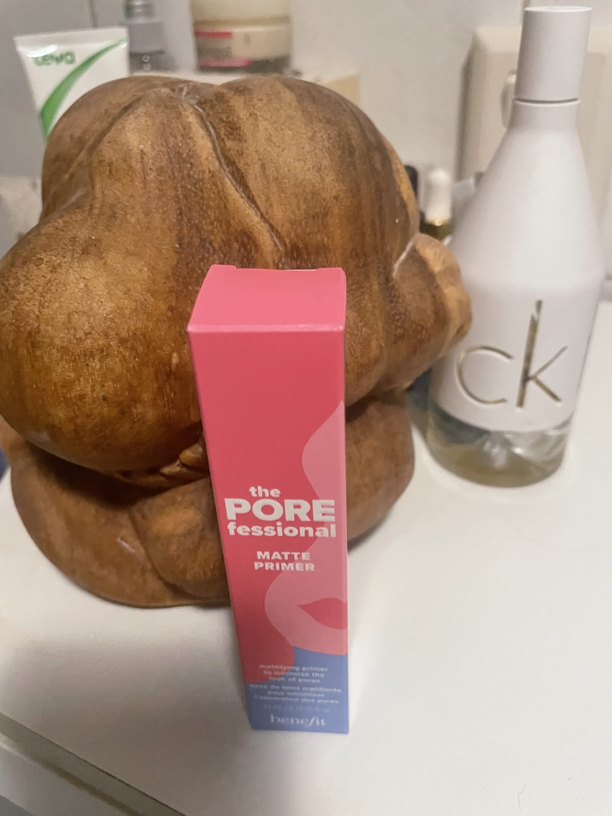 Benefit The POREfessional Matte Primer - review image