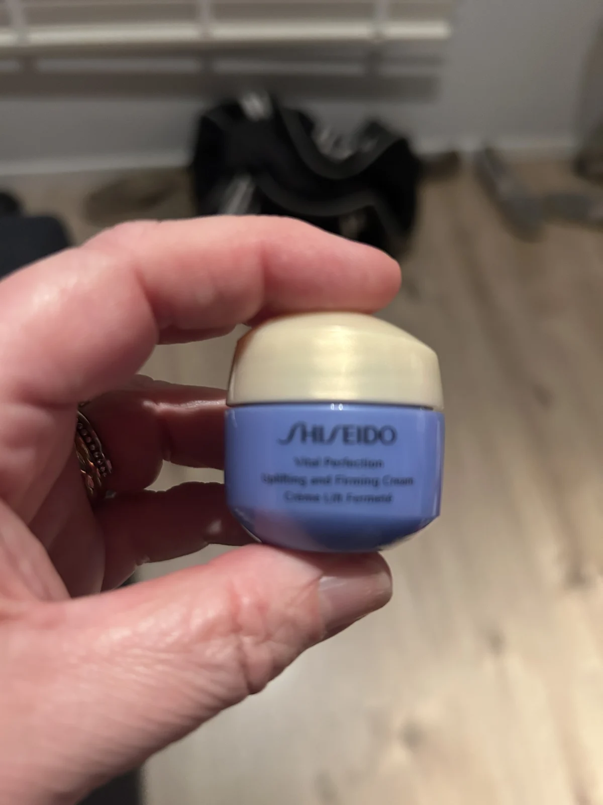 Uplifting and Firming Cream - review image