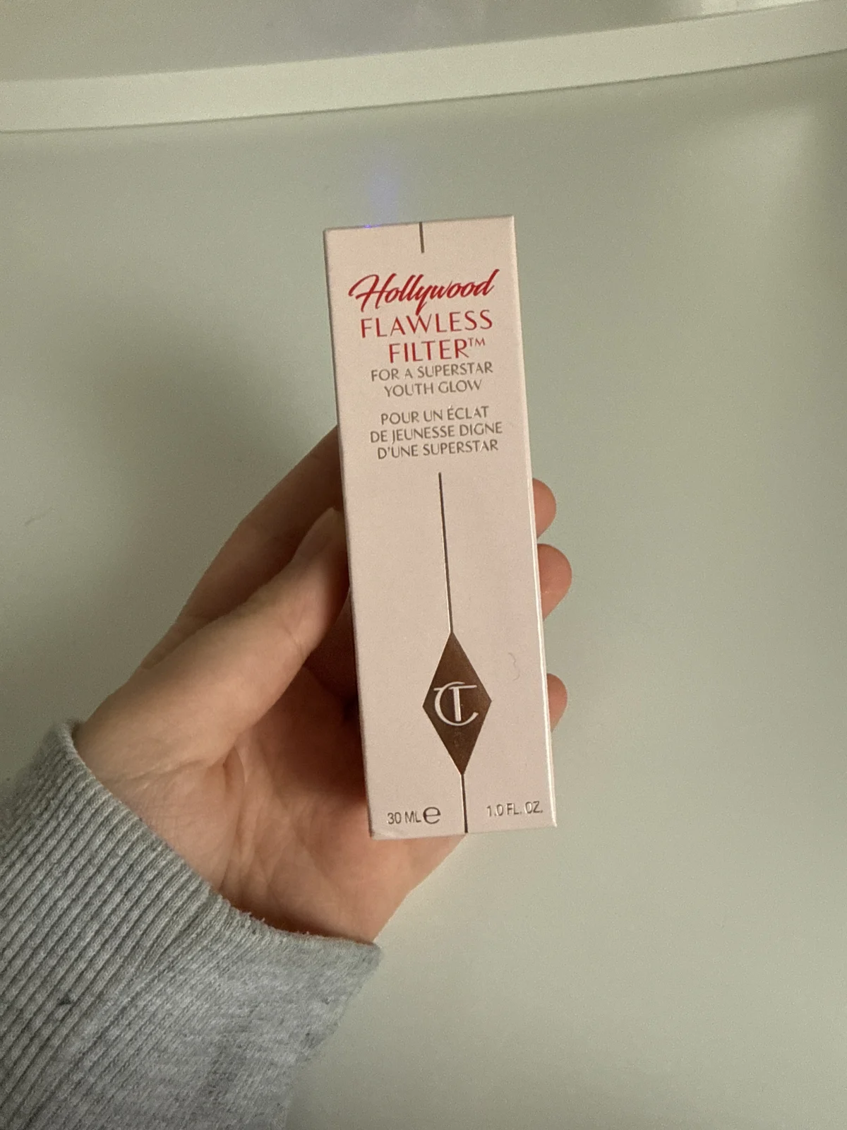 Hollywood Flawless Filter - primer, highlighter & corrector - review image