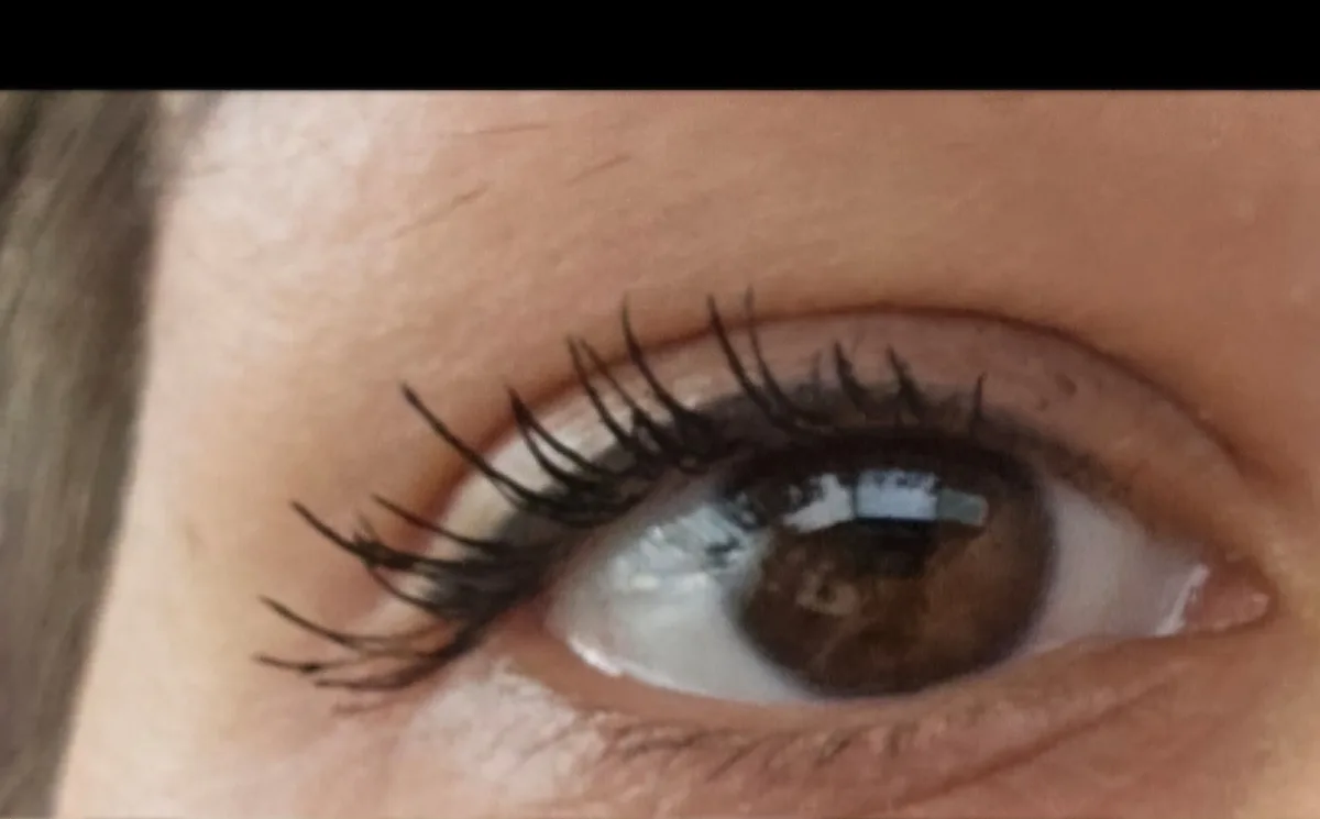 Divine Lashes Clean Renovation - 001 Rich Black - review image