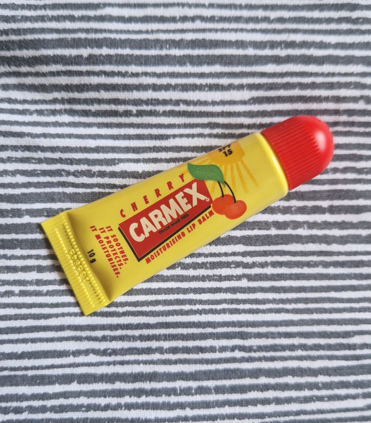 Carmex Lipbalsem Tube Cherry - review image