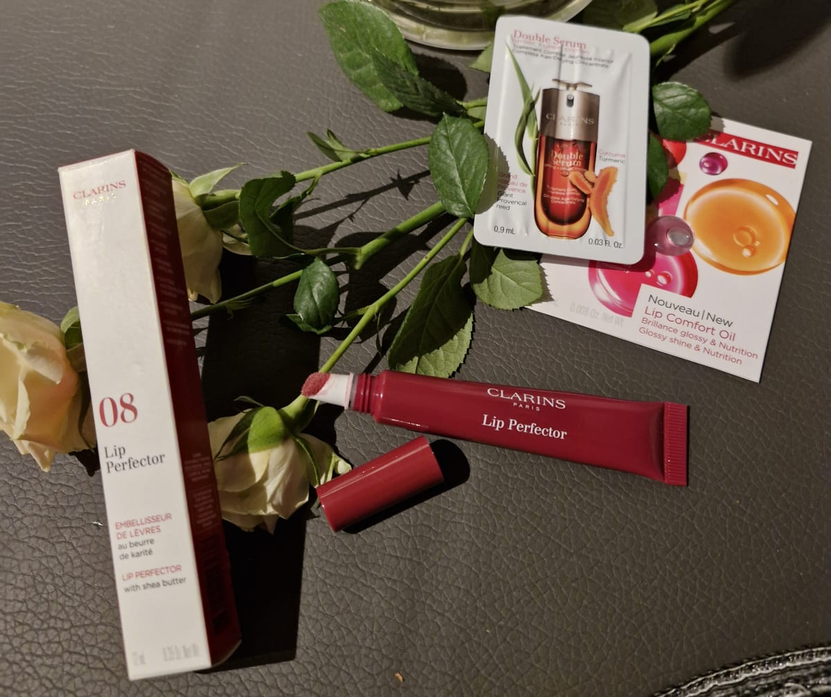 Clarins Instant Light Natural Lip Perfector 12ml - review image