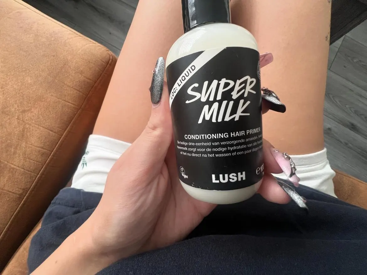 Super Milk Conditioning Hair Spray - review image