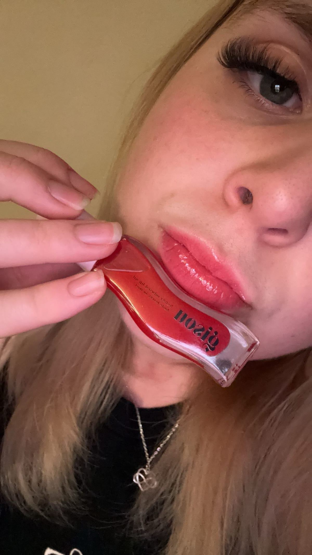 Honey Infused Lip Oil - review image