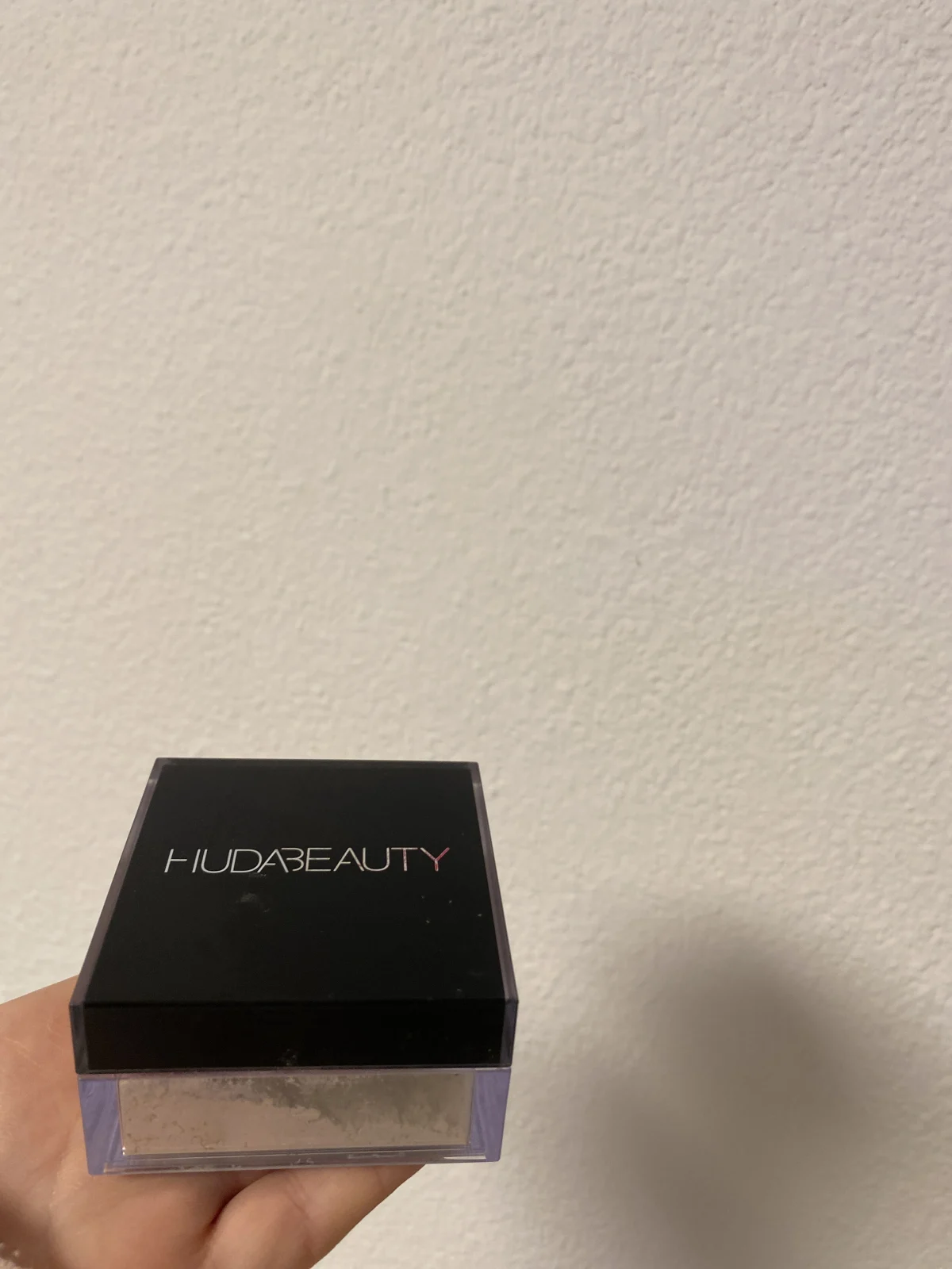 Huda Beauty Loose Powder Huda Beauty - BABY BAKE Poeder Kunafa - review image