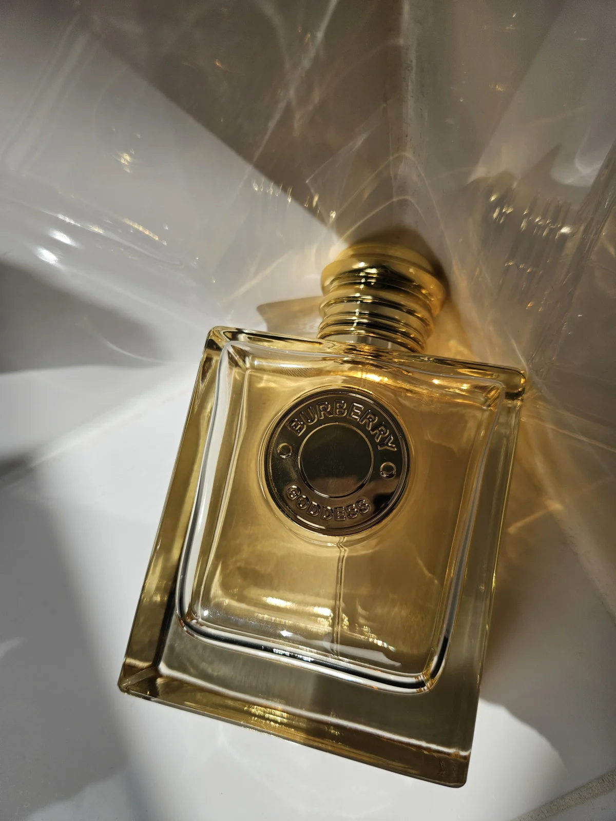 Burberry Goddess Edp Spray - review image