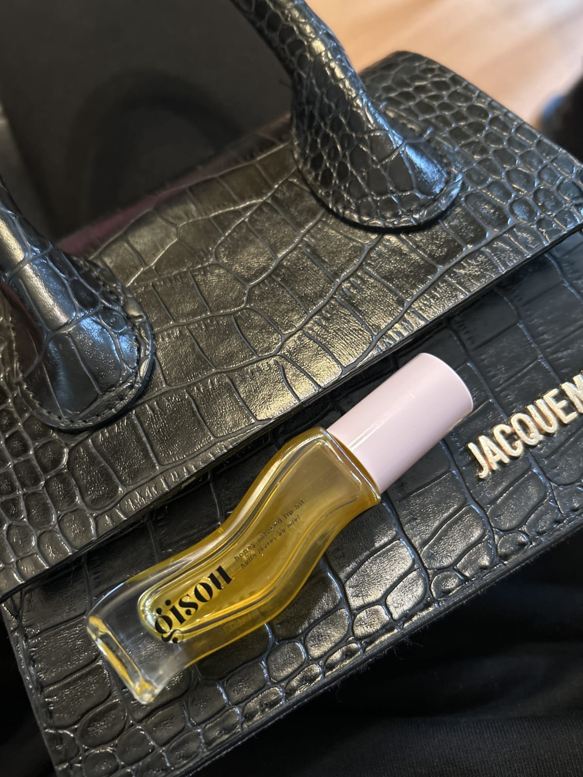 Honey Infused Lip Oil - review image