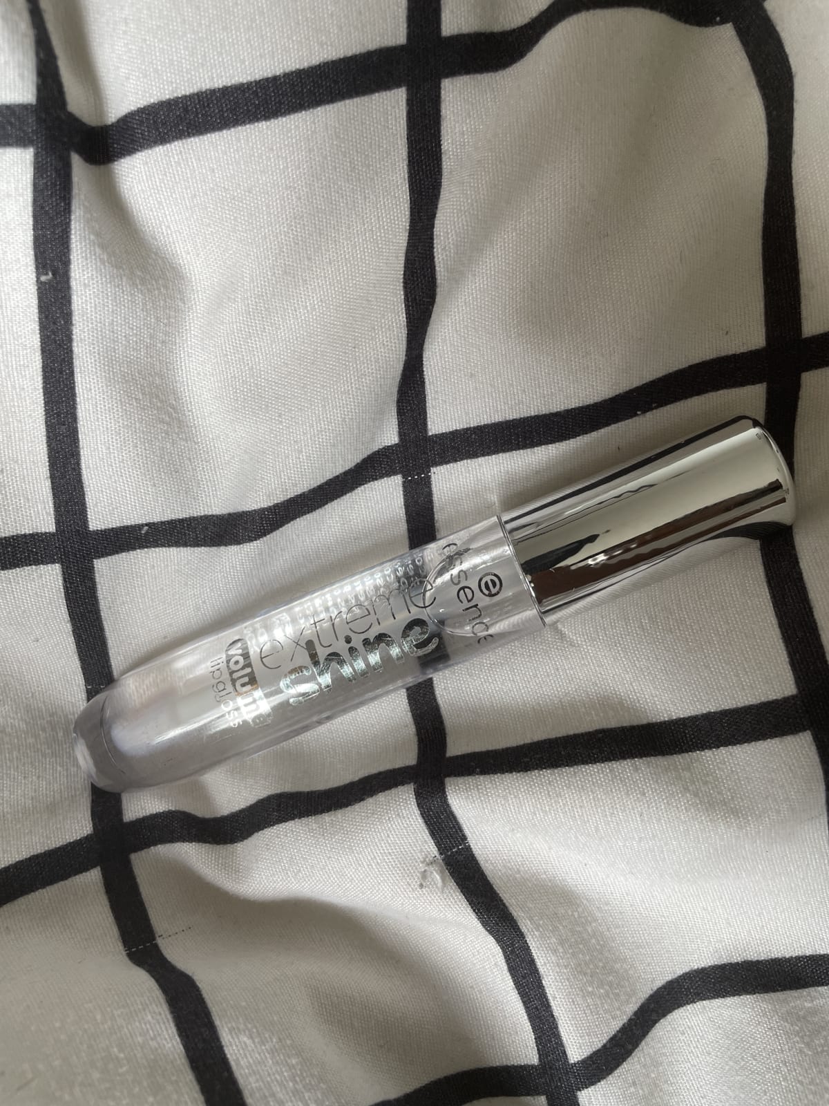 Shine Shine Shine Lipgloss - review image