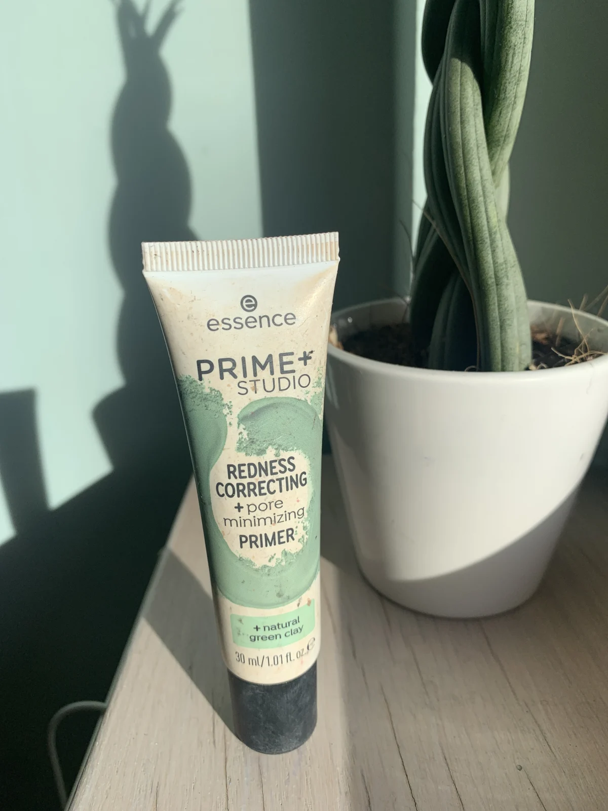 Prime + Studio Redness Correcting + Pore Minimizing Primer - review image