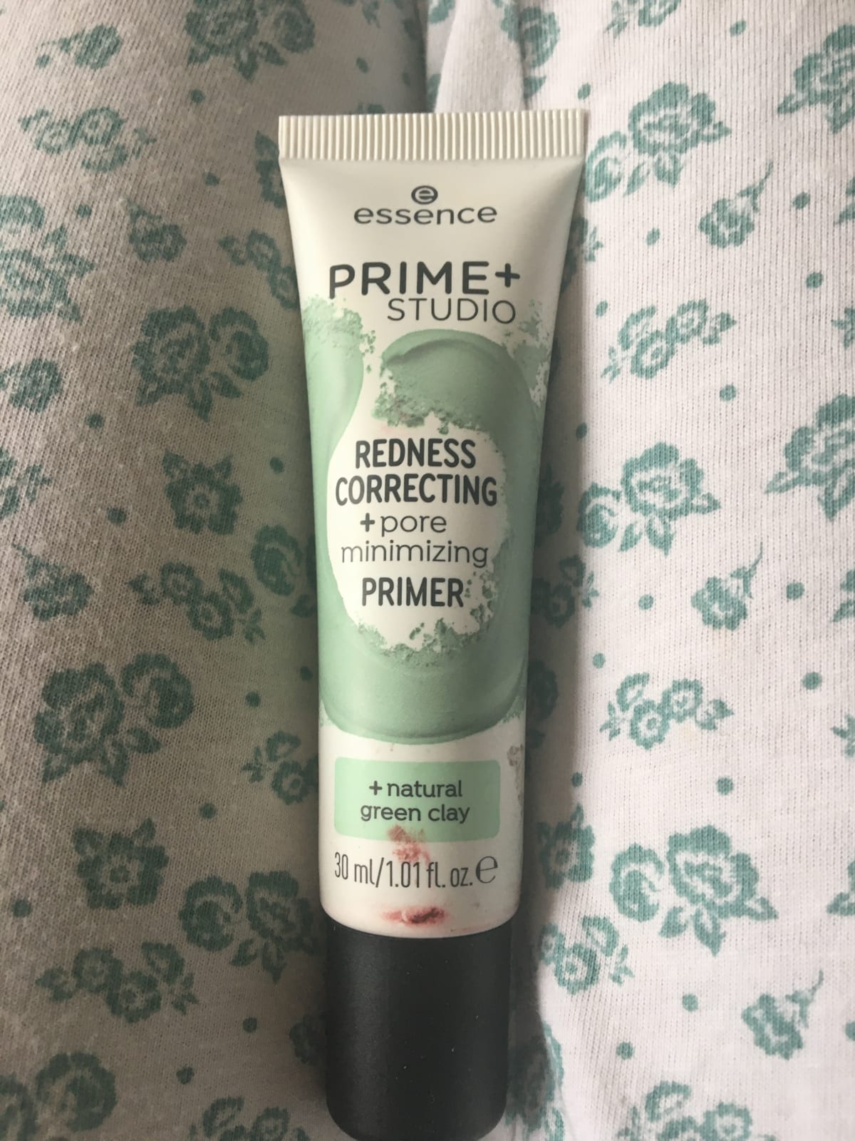 Prime + Studio Redness Correcting + Pore Minimizing Primer - review image