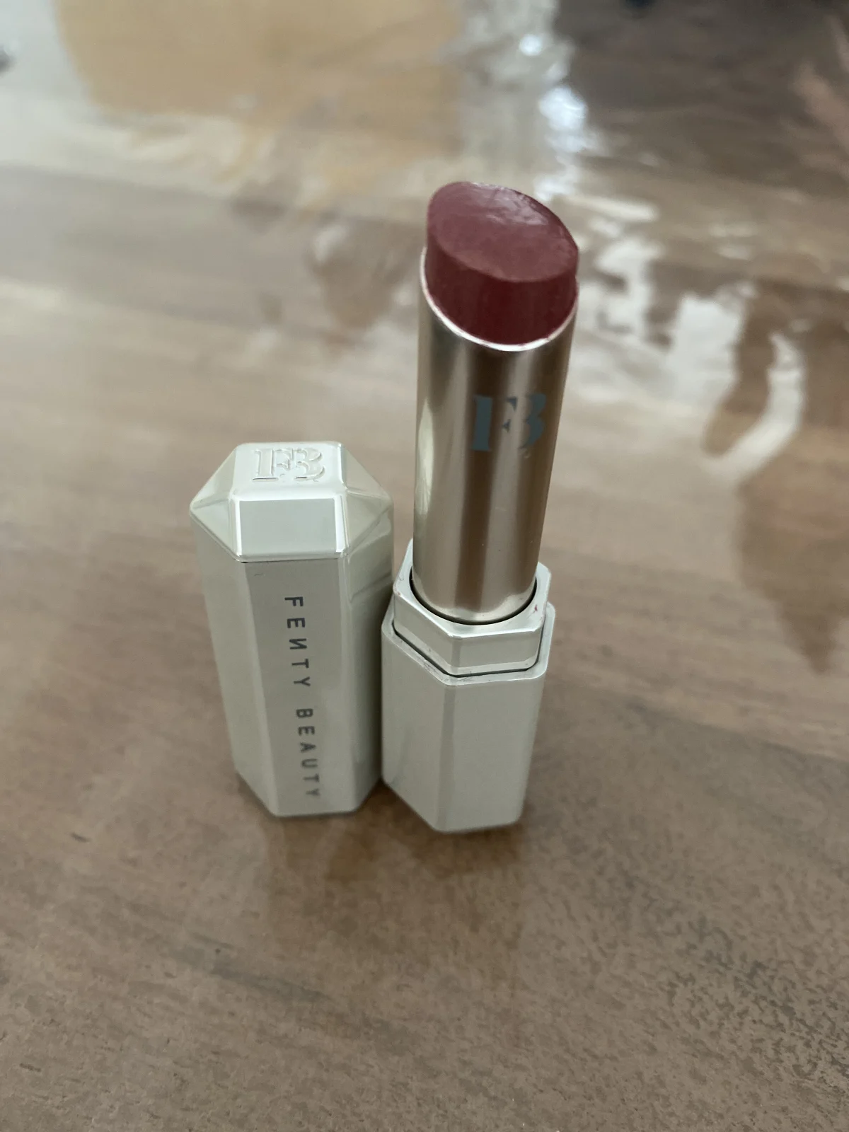 Slip Shine Sheer Shiny Lipstick - review image