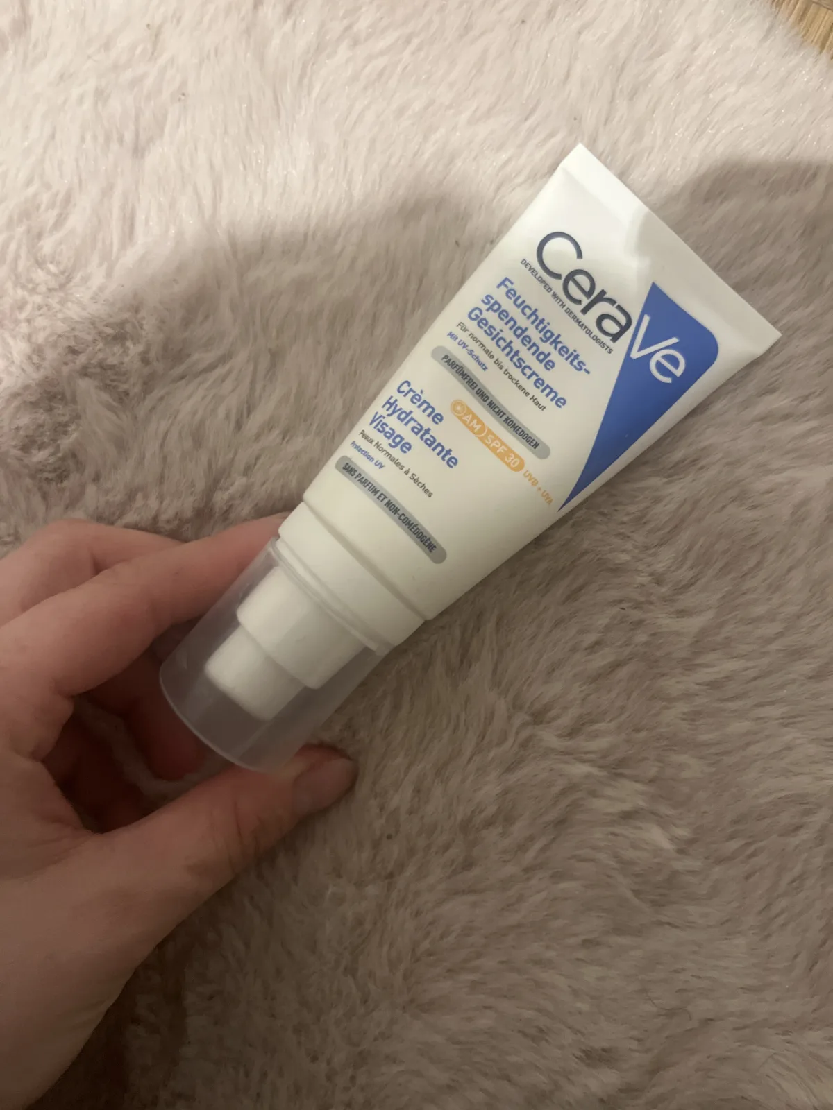 Facial Moisturising Lotion SPF 25 - review image