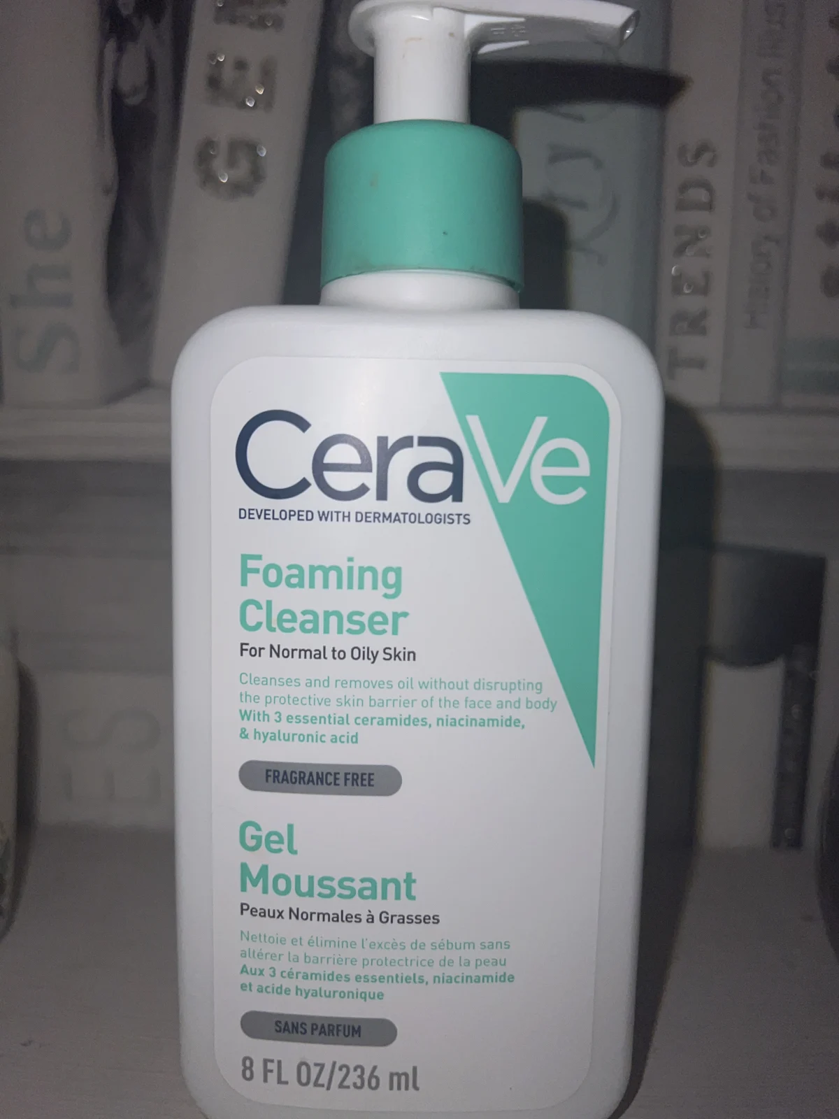 Cerave Hydrating To Foam Cleanser - review image