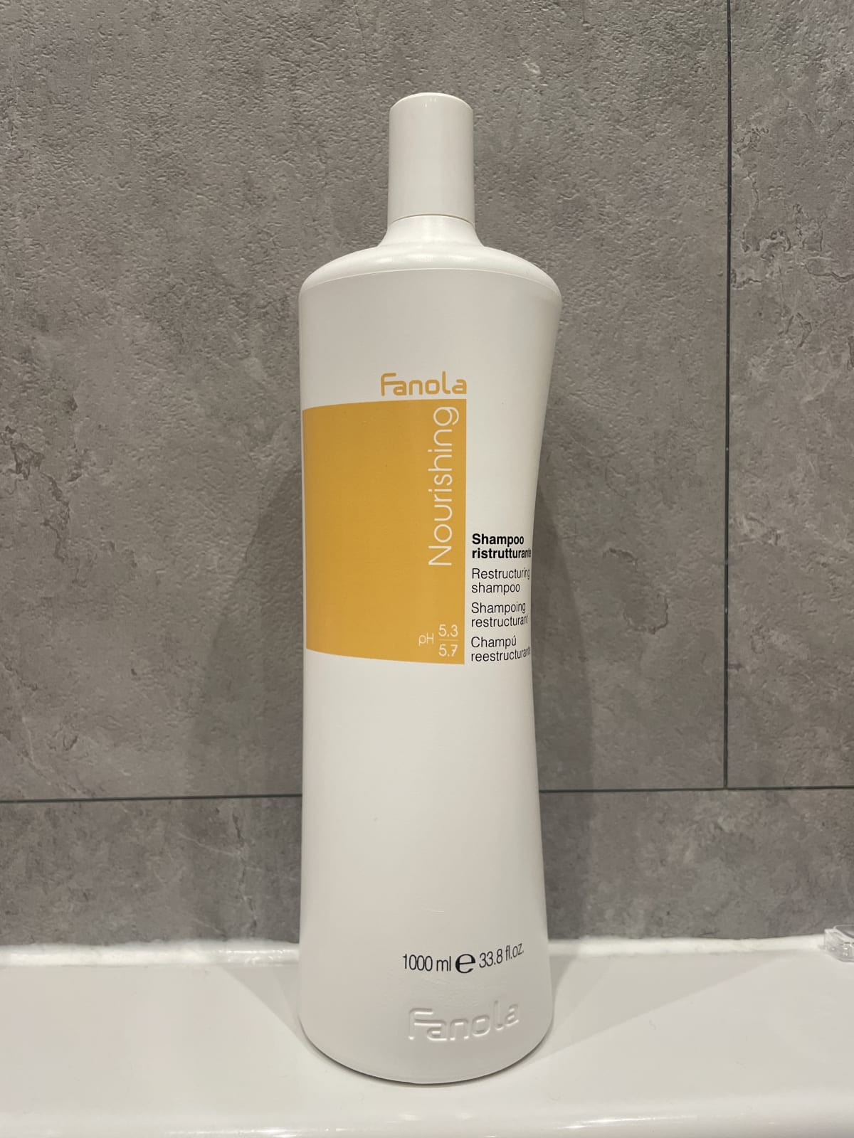 Nourishing Restructuring Shampoo - before review image