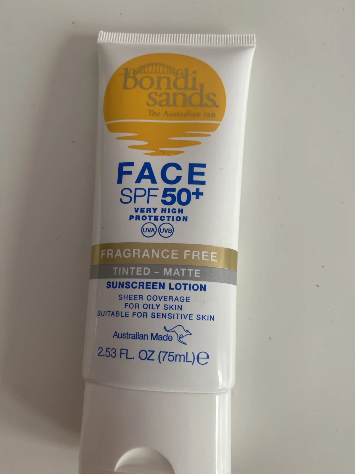 BONDI SANDS - Sunscreen Face Lotion SPF 50+ F/F Matte Tinted - review image