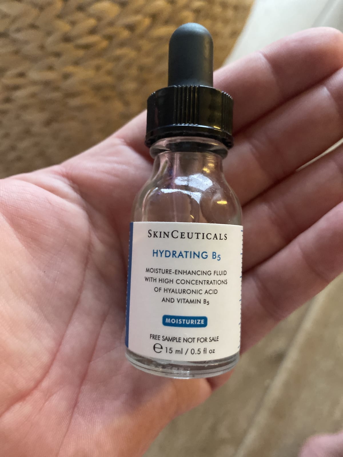 SkinCeuticals Hydrating B5 Fluid - review image