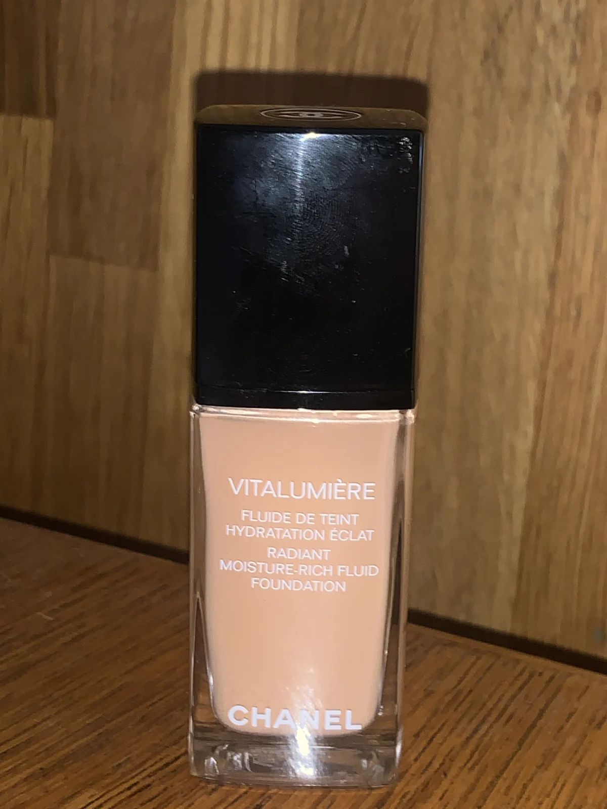 Chanel Teint Chanel - Ultra Le Teint Velvet Teint - review image