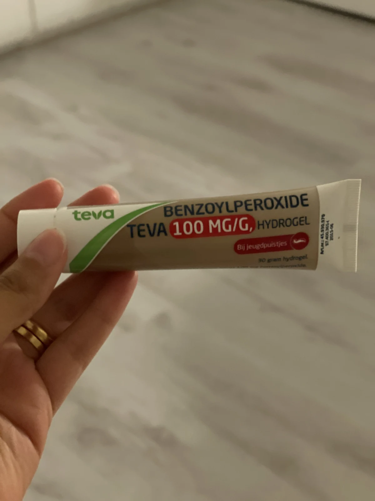 Benzoylperoxide Hydrogel 5% PCH | 30gram - review image