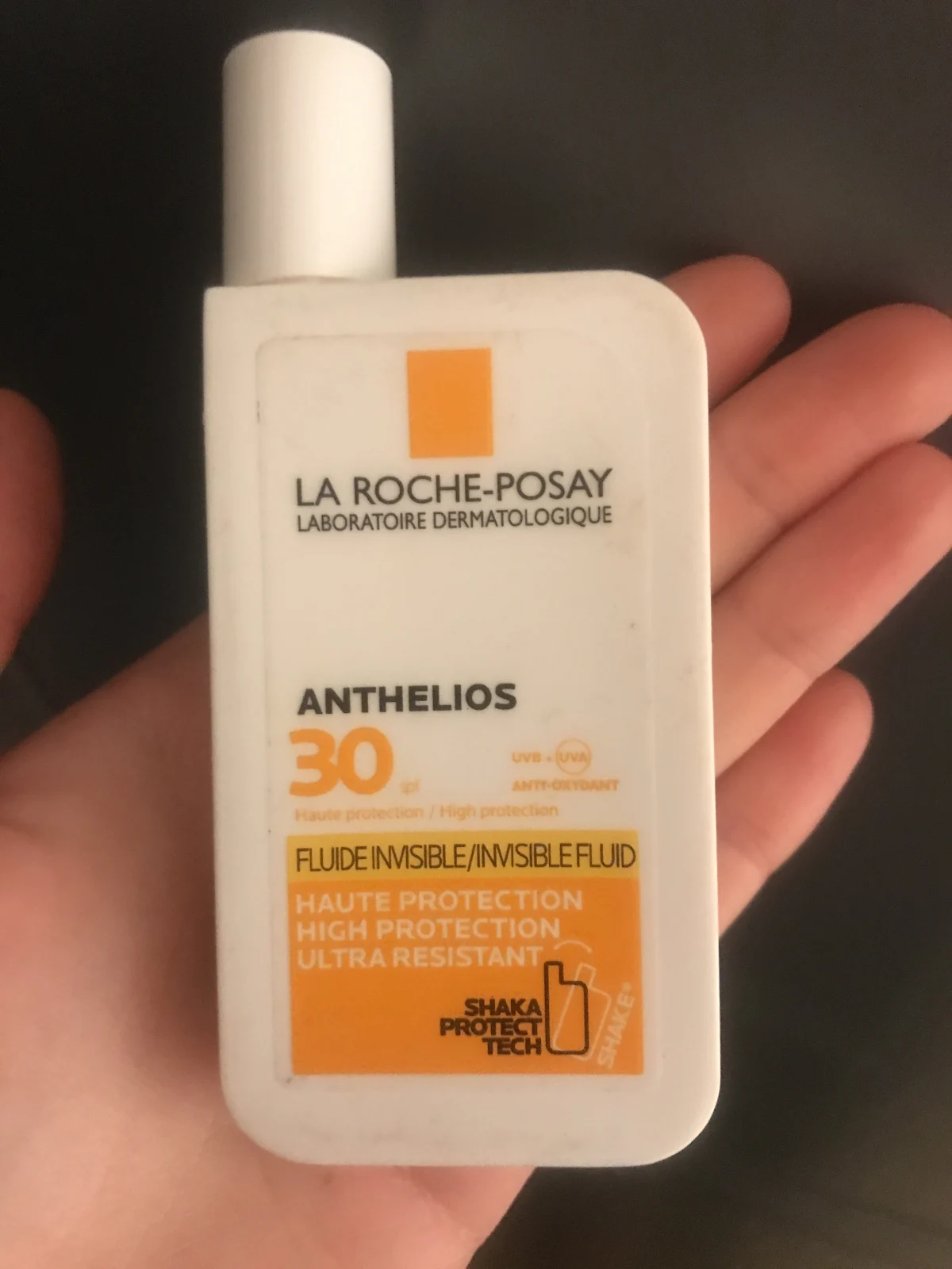 Anthelios Onzichtbare Fluide SPF30 - review image