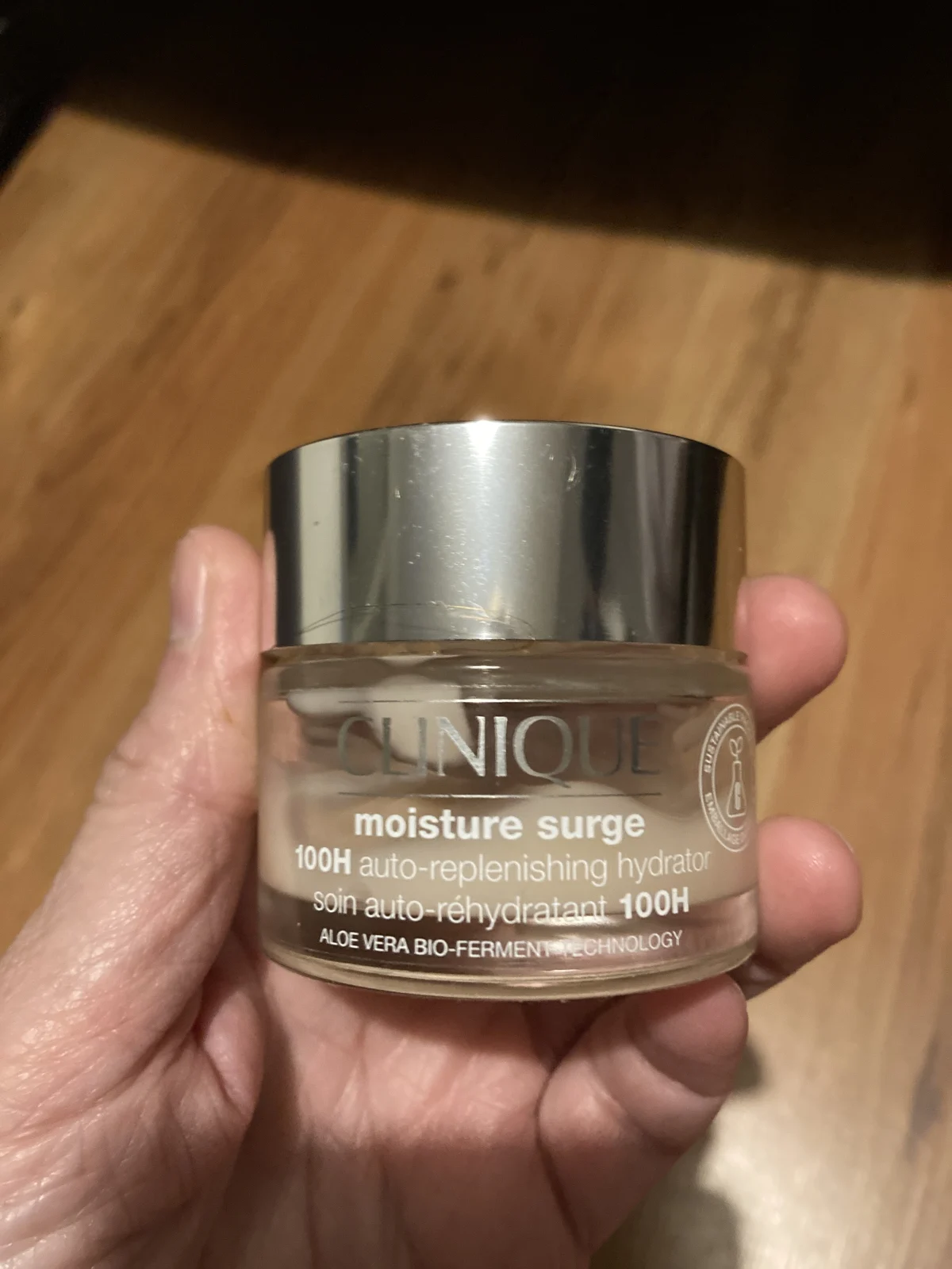 Clinique Moisture Surge 100H Auto-Replenishing Hydrator - review image