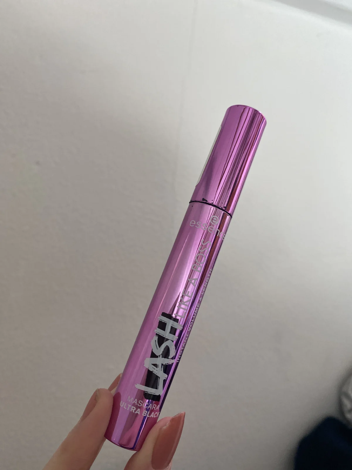 Lash Like A Boss Instant Volume & Length Ultra Black Mascara - review image