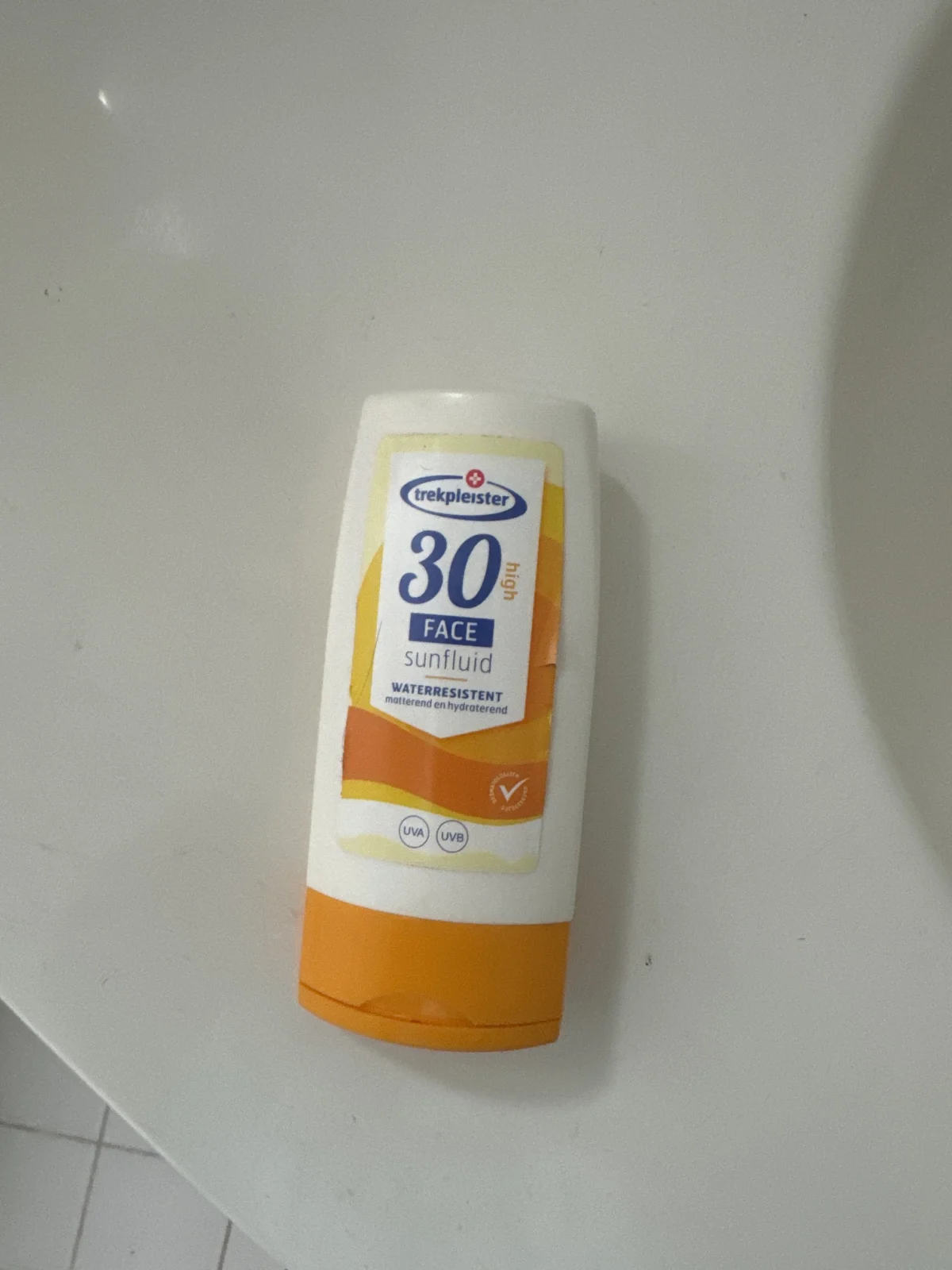 Solait SPF30 Face Sunfluid - review image