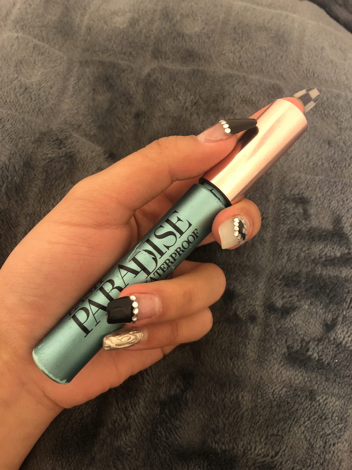 Mascara PARADISE EXTATIC intense volume L'Oreal Make Up Waterproof - review image