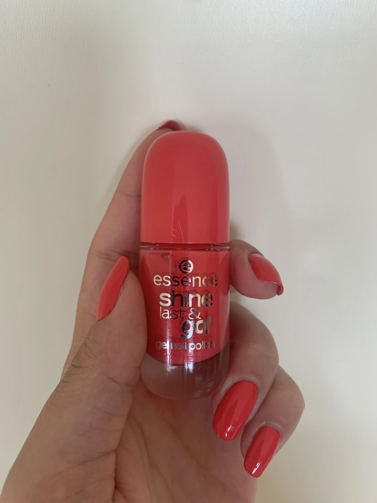 Essence cosmetics Nagellack shine last & go! gel nail polish good times (20) 8 ml - review image